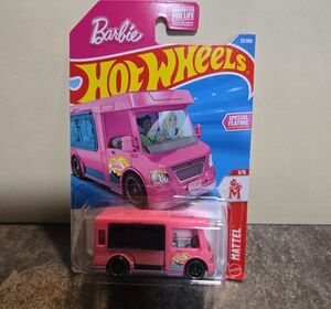 Mattel Hot Wheels Barbie Dream Camper Pink Van With Special Feature